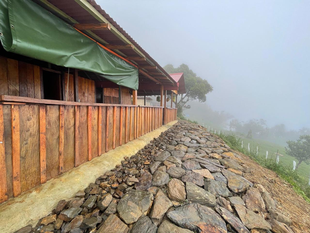 Terraza Cabaña Nublado